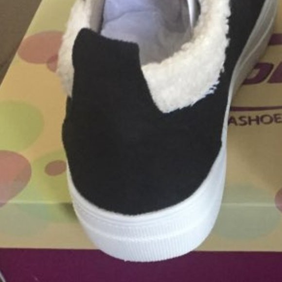 Tennis Shoes Sneakers Black with Tan Trim Size 8 Women's Shoe Lace Up New - Picture 4 of 4